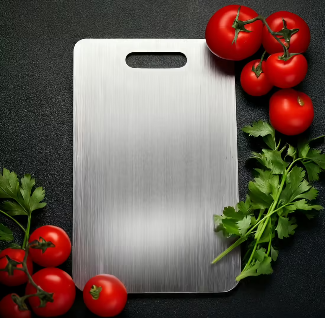 Consigue Tu KatuChef - Tabla De Cortar De Titanio 100% Puro