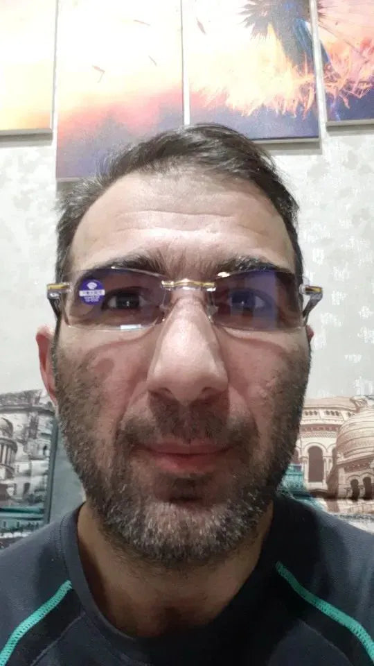 Alt Image